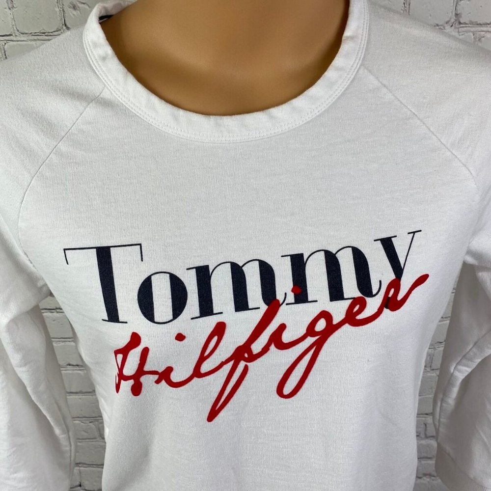 Tommy Hilfiger logo White Crewneck Sweater Tops - Picture 3 of 9